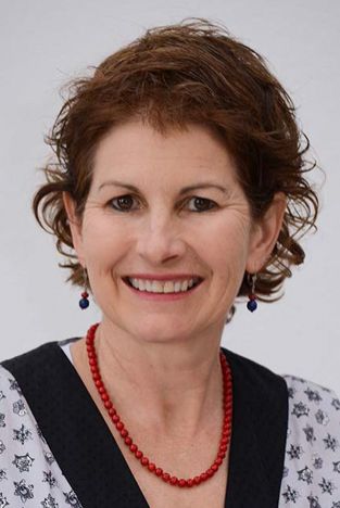 Swinburne Facilitator Margo Lockhart 史文朋协调员马戈·洛克哈特