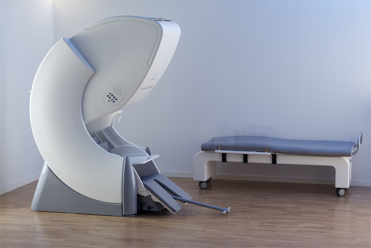 斯文本科技大学的Elekta Neuromag TRIUX脑磁图描记术(MEG)扫描仪