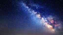 克里米亚的银河夜空和星星。